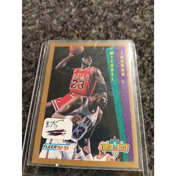 1992/93 Michael Jordan slam dunk fleer card